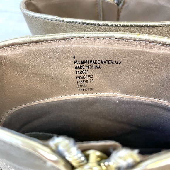 Cat & Jack Taupe Distressed Booties Girls 4 - Picture 3 of 6